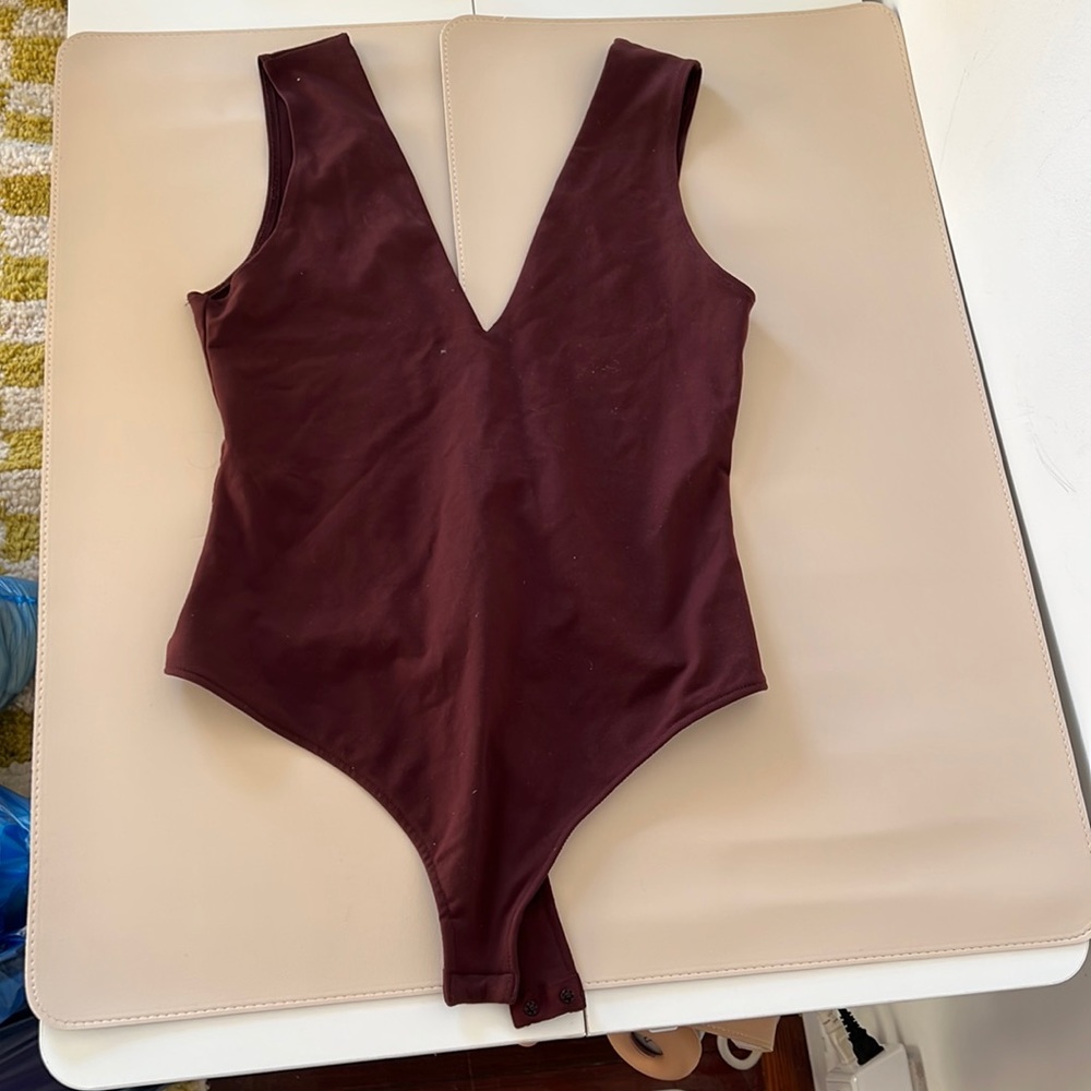 FREE PEOPLE double V bodysuit